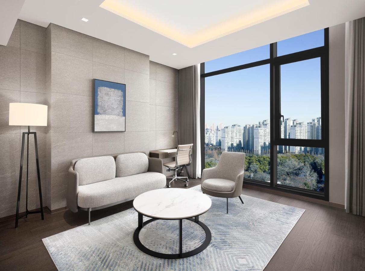 Four Points By Sheraton Suwon Exterior photo