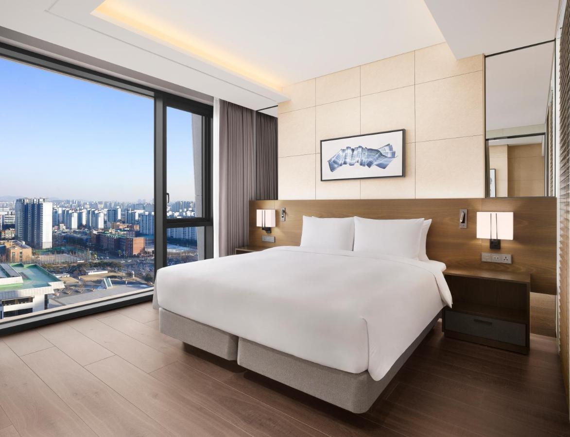 Four Points By Sheraton Suwon Exterior photo