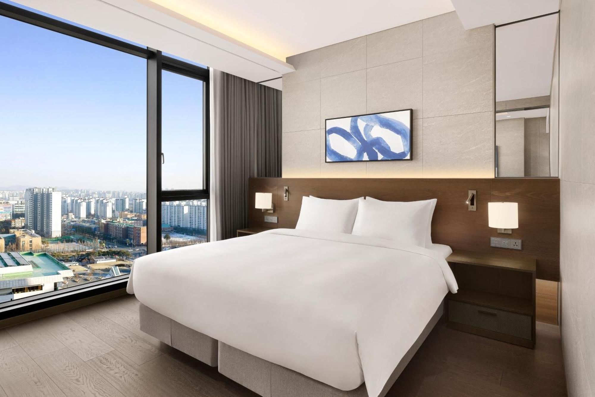 Four Points By Sheraton Suwon Exterior photo